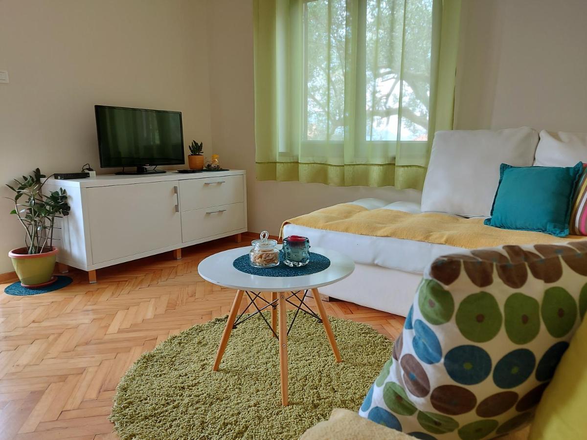 Apartments Iva Tivat Exterior foto