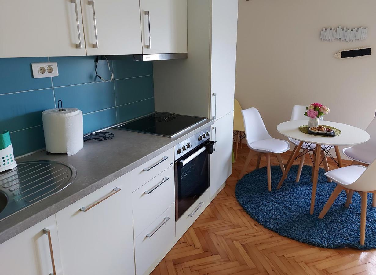 Apartments Iva Tivat Exterior foto